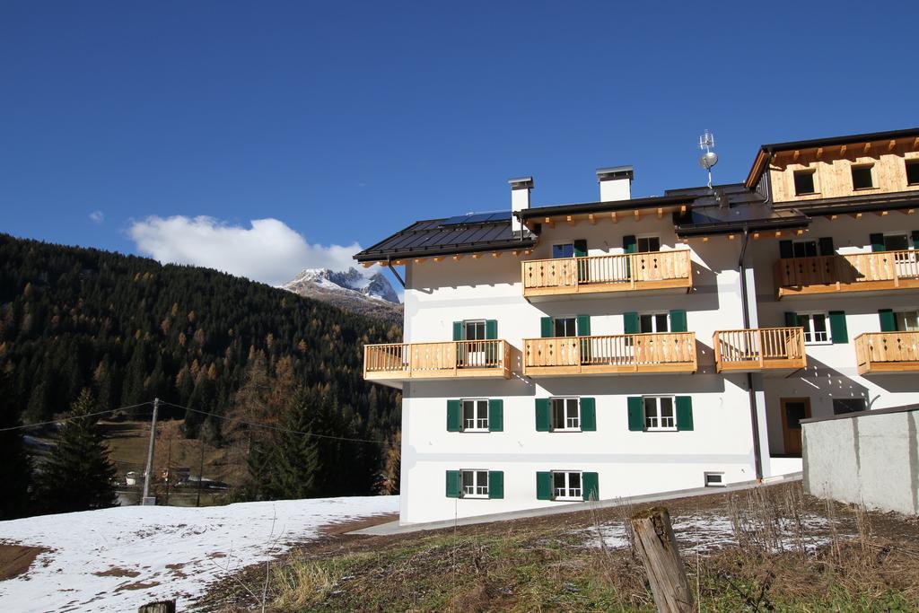 Hotel La Lum De Roisc à Soraga Extérieur photo